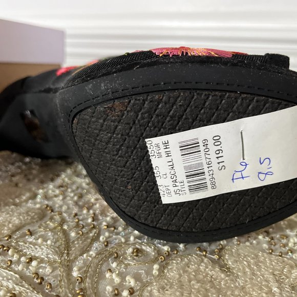 Jessica Simpson Pascall Black Embroidered Mesh Booties Ankle Boots - 8.5 NWT - Picture 8 of 9